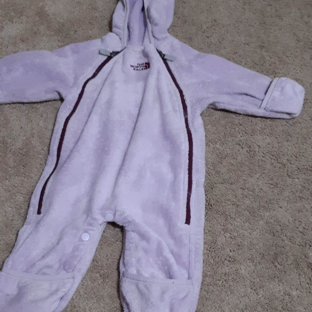 Lavender the North Face Girls 3-6monthe fleece